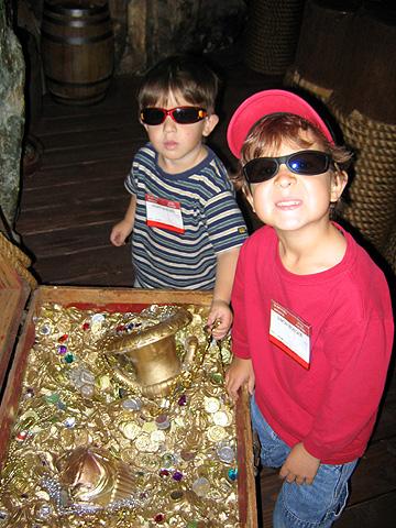 pirates treasure box